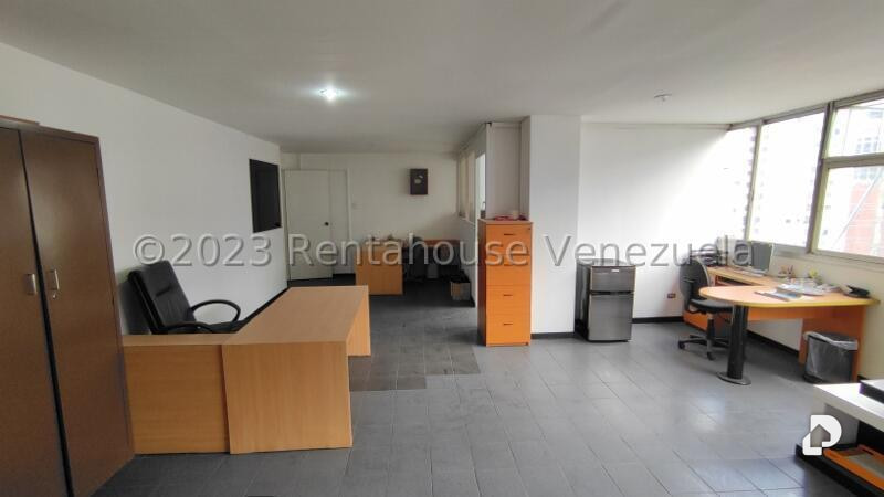 Oficina en Parroquia La Candelaria, Caracas – 20
