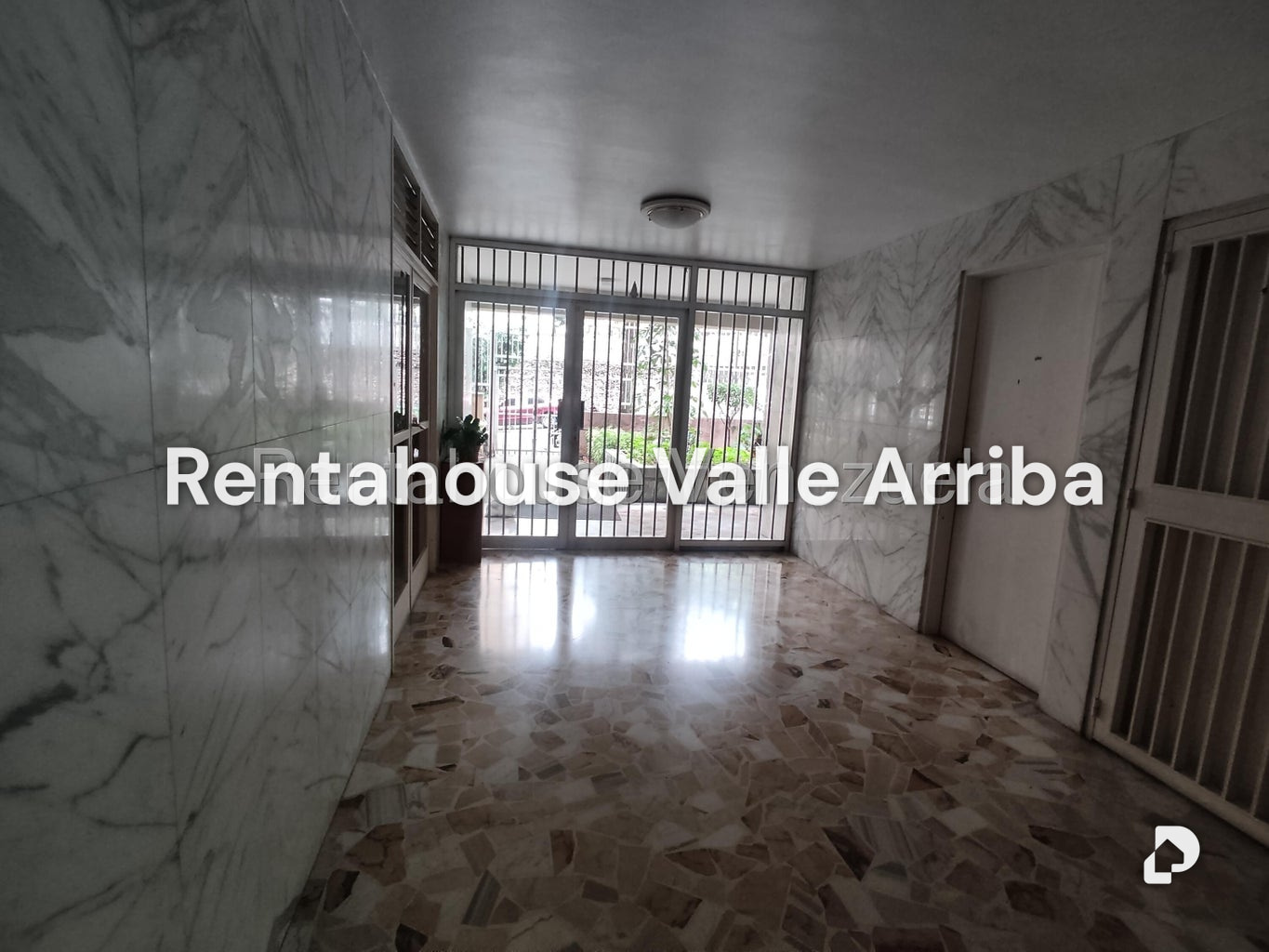 Apartamento en La Urbina, Caracas – 16