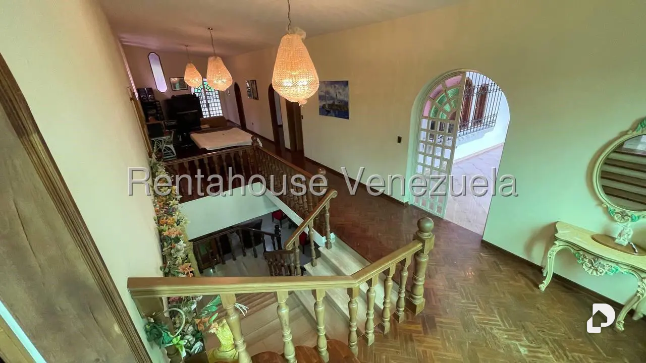 House in Prados del Este, Caracas – 26