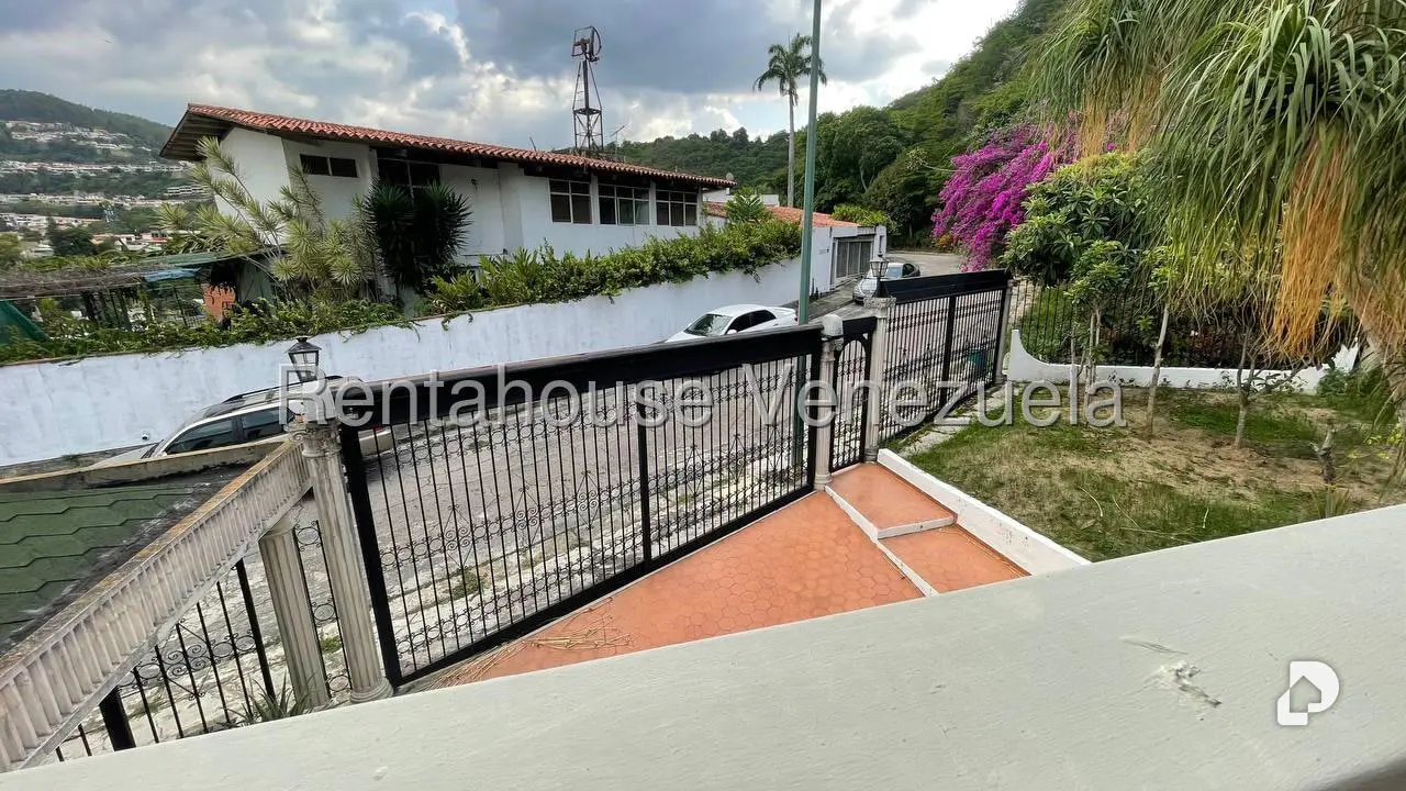 House in Prados del Este, Caracas – 30