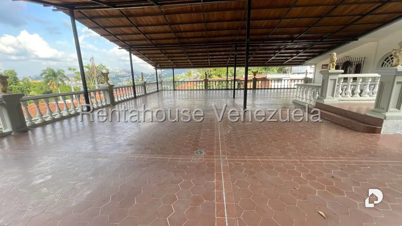 House in Prados del Este, Caracas – 27