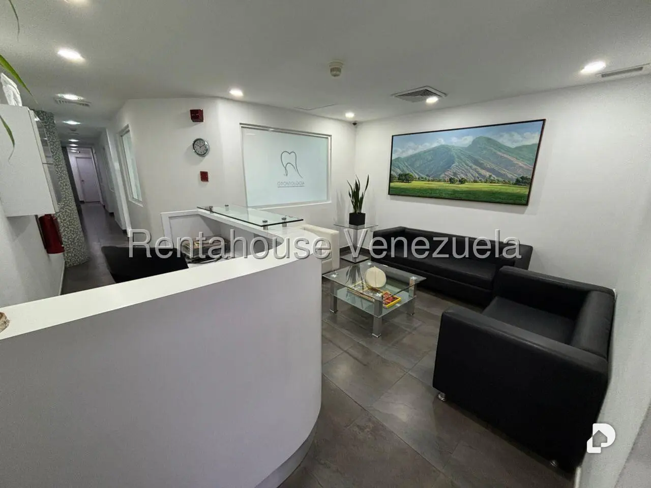 Local comercial en Terrazas del Ávila, Caracas