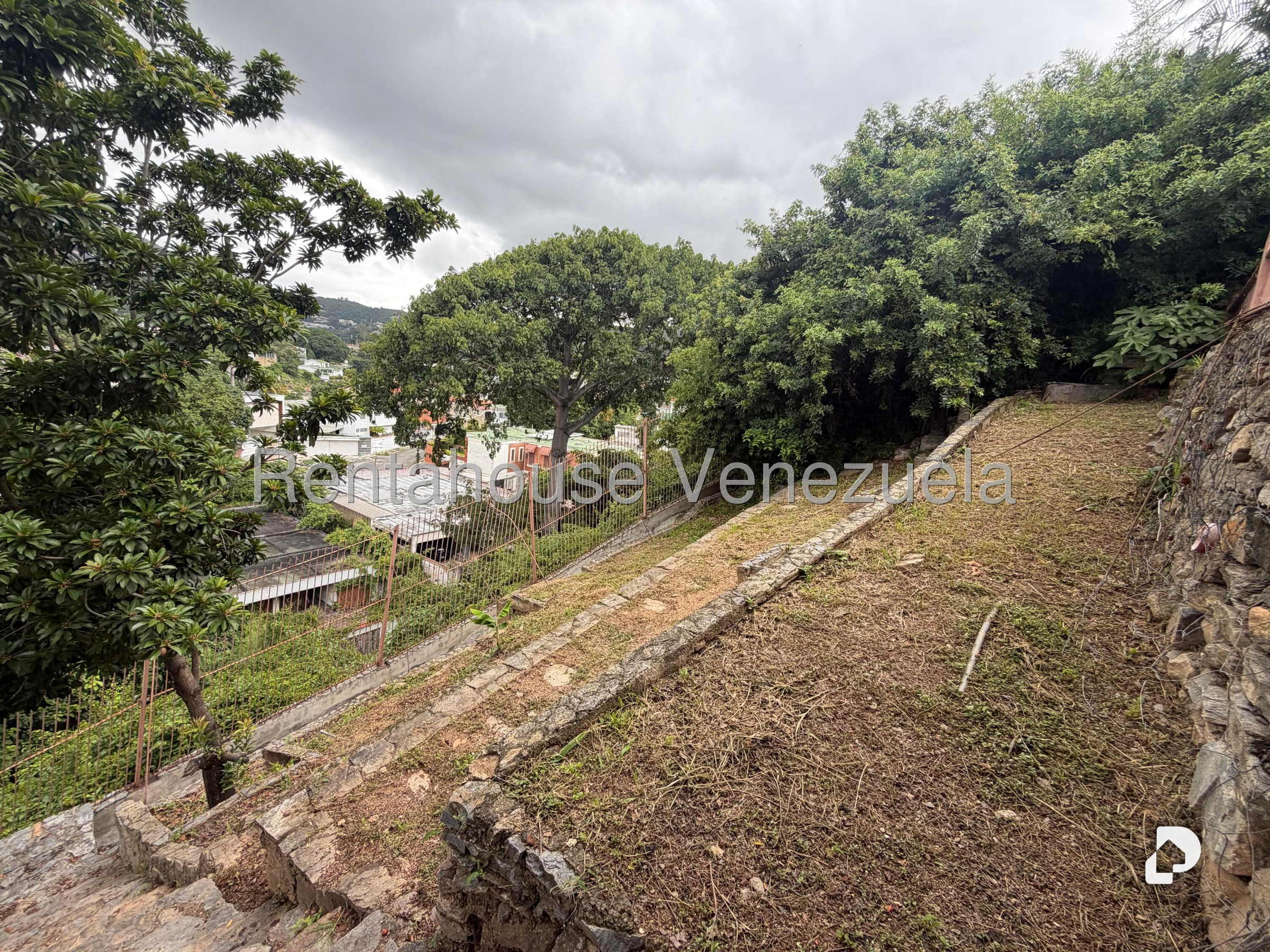Casa en Prados del Este, Caracas – 8