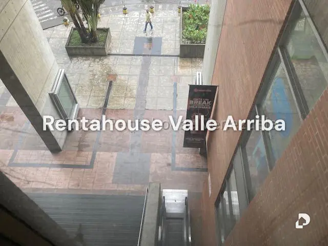 Local comercial en El Cafetal, Caracas – 10