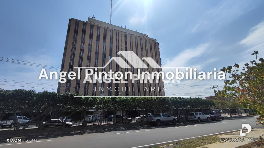 Oficina en Avenida 5 de Julio, Maracaibo – 10