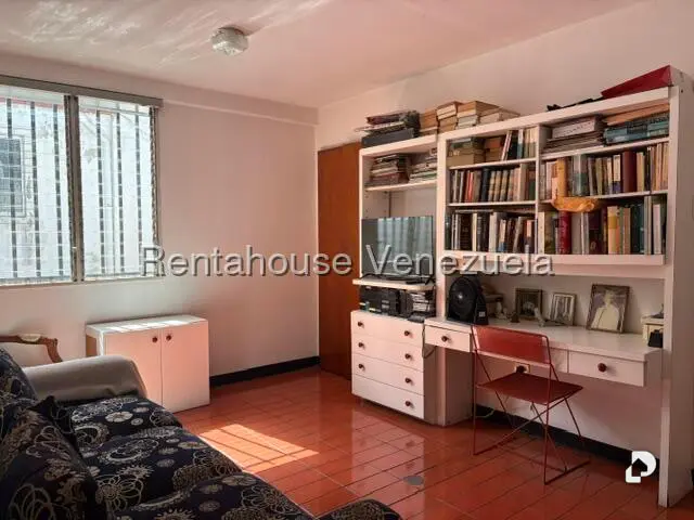 Casa en Los Chorros, Caracas – 8