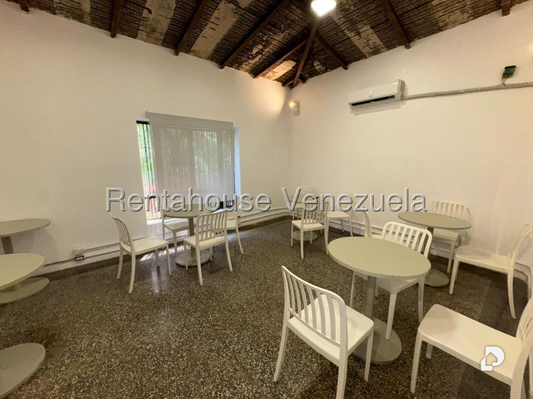 Casa en Alta Florida, Caracas – 27