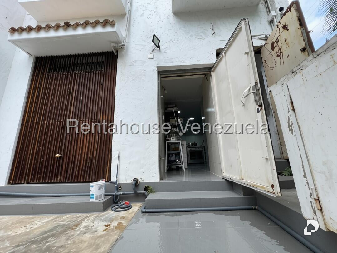 Casa en Alta Florida, Caracas – 14