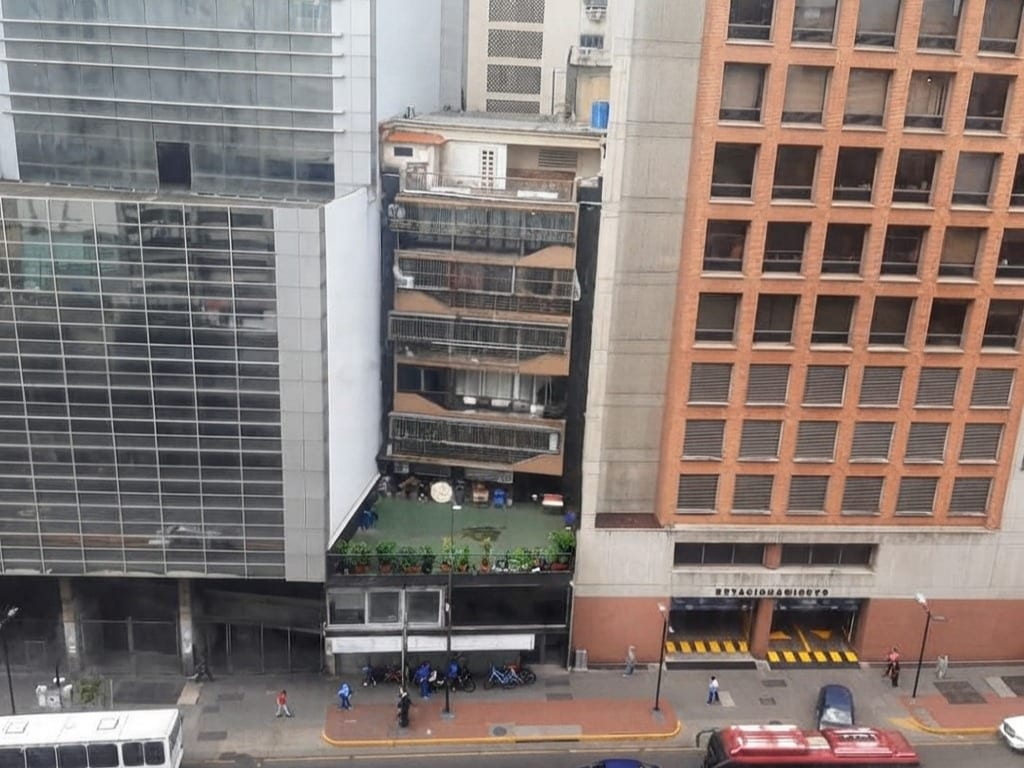 Oficina en Chacao, Caracas - 1