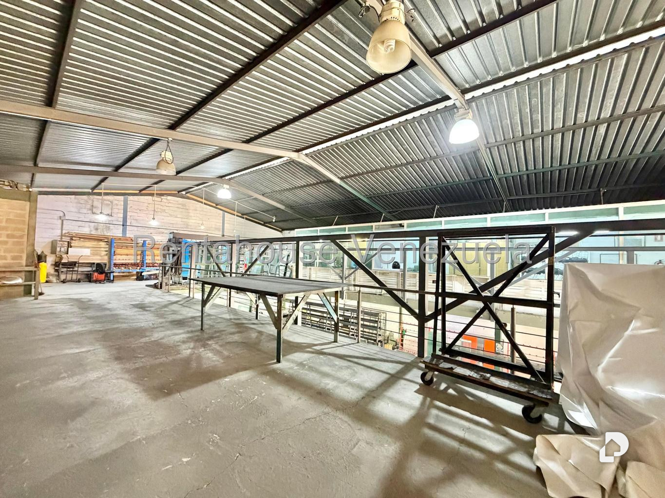 Local comercial en Catia, Caracas – 11