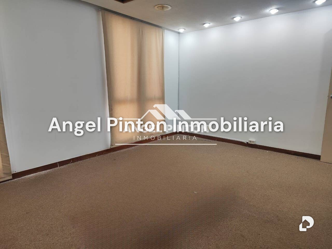 Oficina en Avenida 5 de Julio, Maracaibo – 8