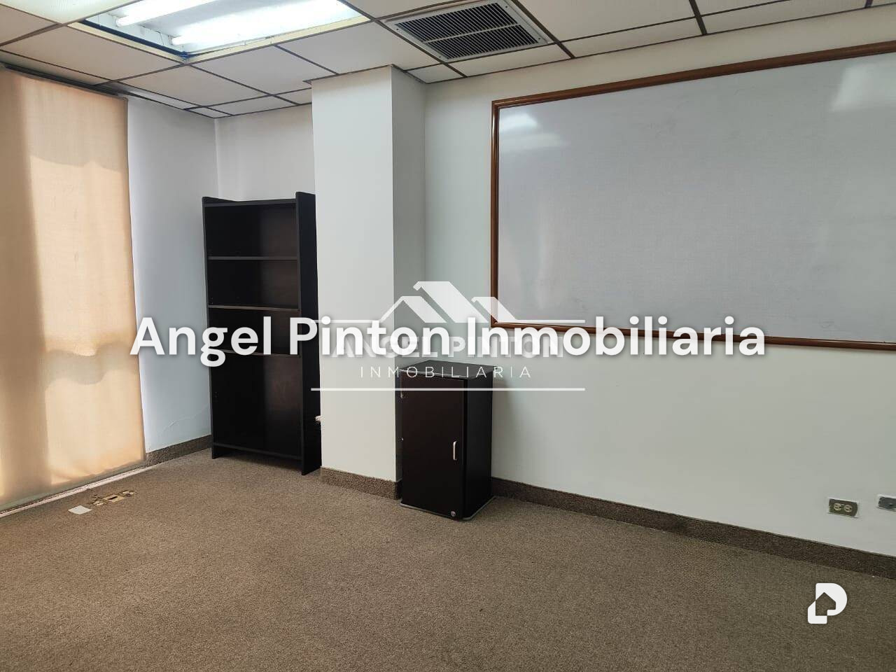 Oficina en Avenida 5 de Julio, Maracaibo – 6