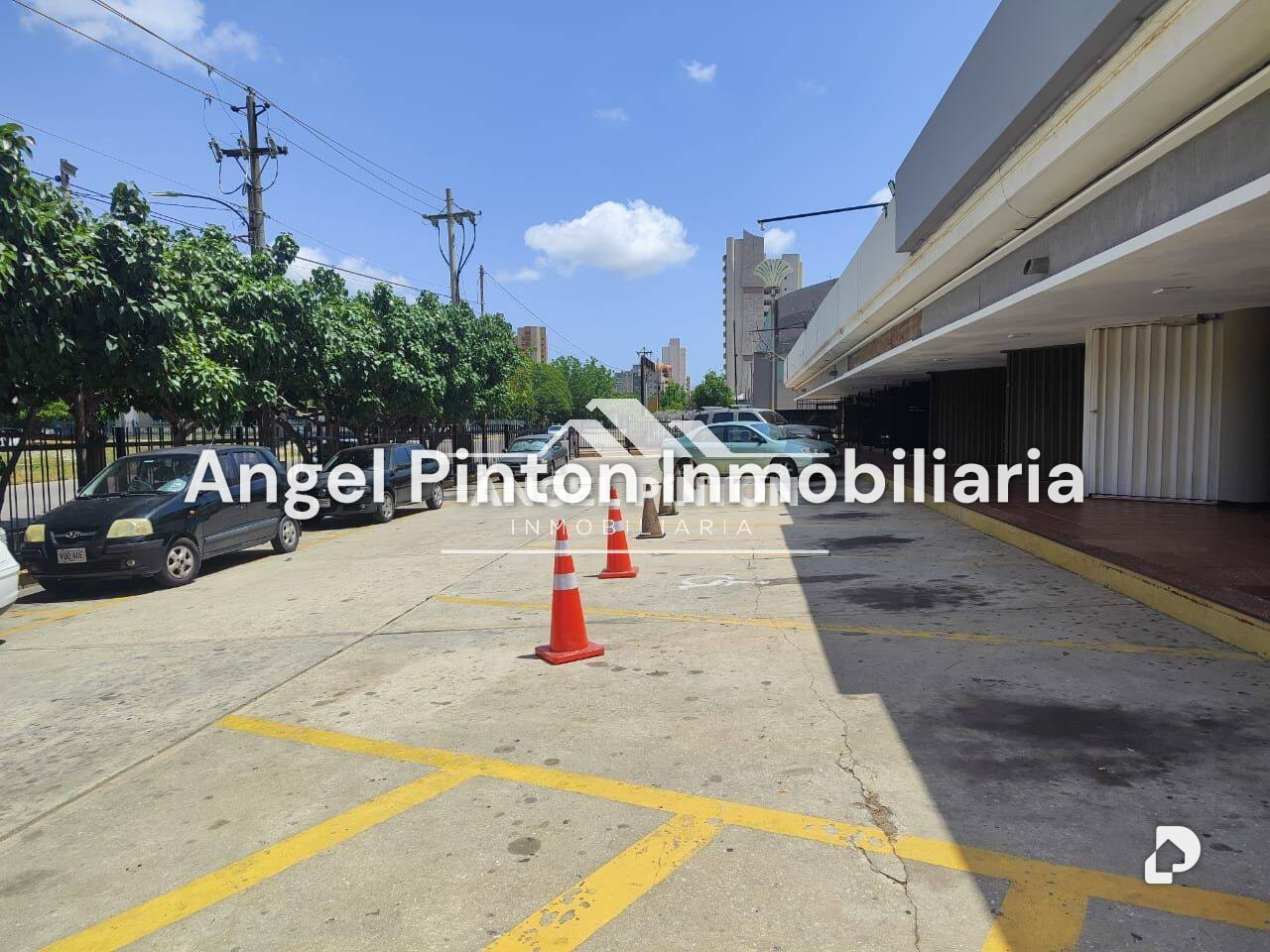 Oficina en Avenida 5 de Julio, Maracaibo – 15