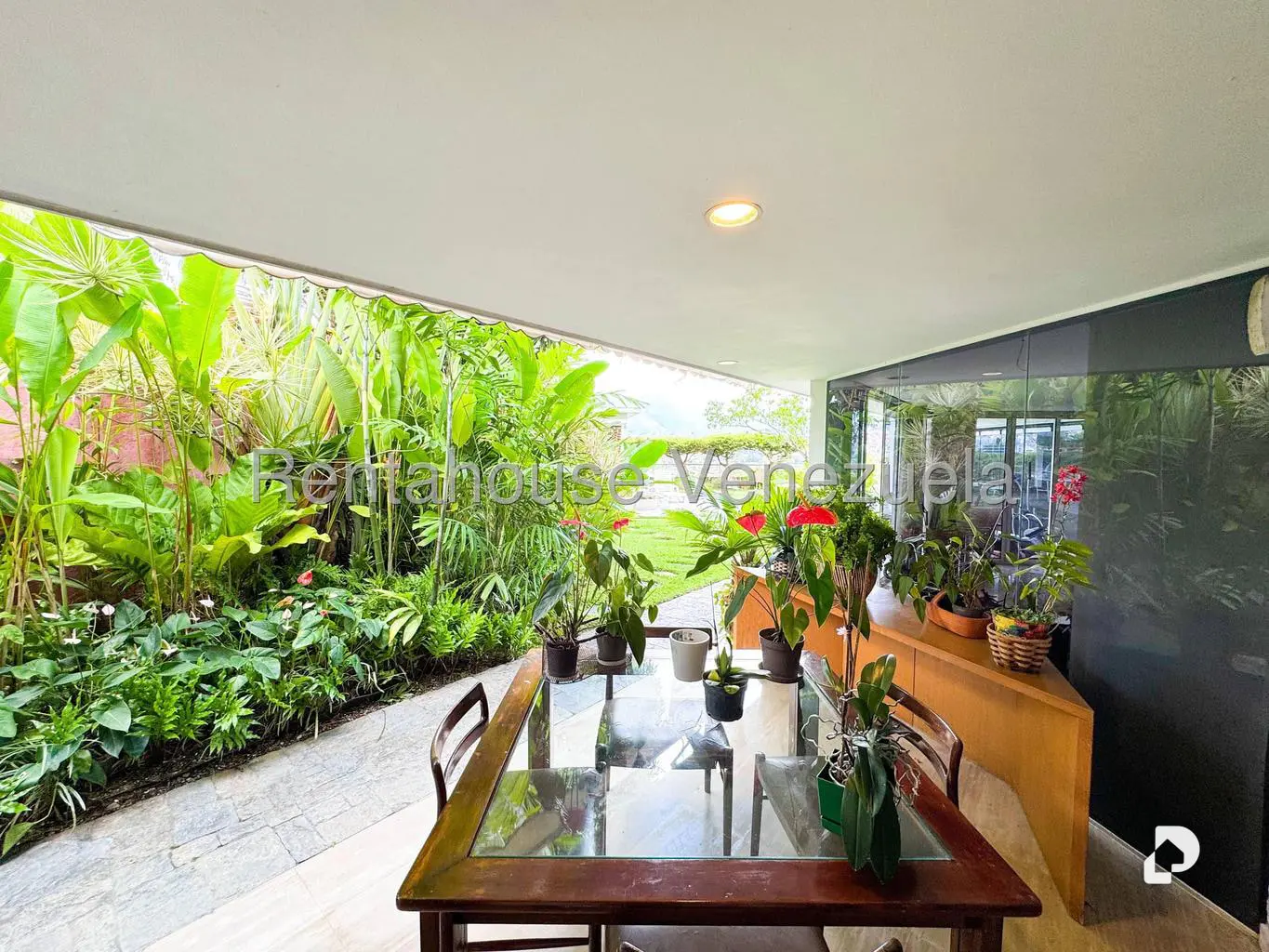 Casa en Macaracuay, Caracas – 20