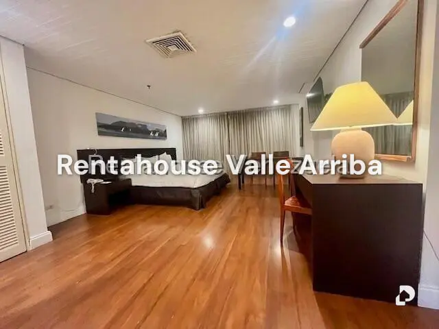 Apartamento en Chuao, Caracas – 2