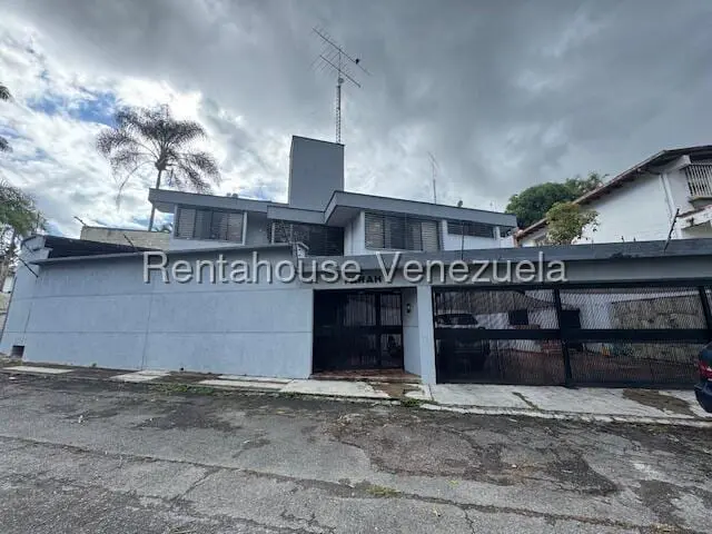 Casa en La Lagunita Country Club, Caracas - 1
