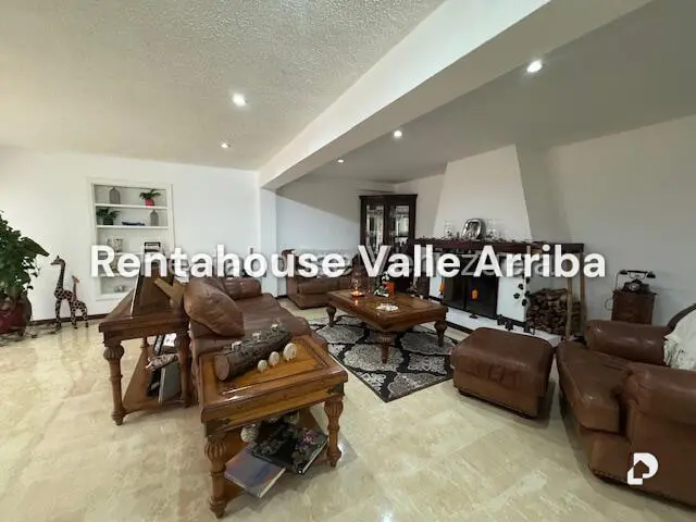 Casa en La Lagunita Country Club, Caracas – 2