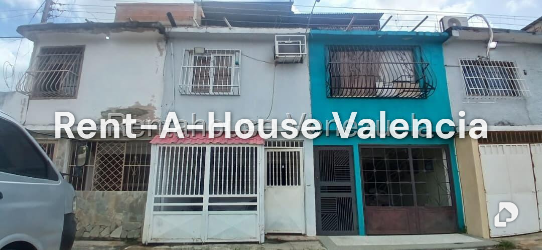 Casa en Ricardo Urriera, Valencia – 3