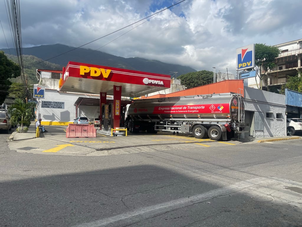 Local comercial en La Florida, Caracas - 1
