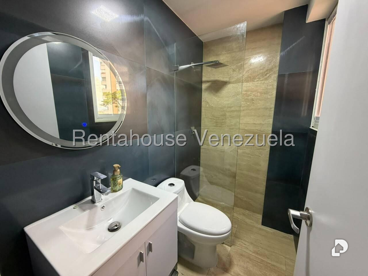 Apartamento en Chulavista, Caracas – 11