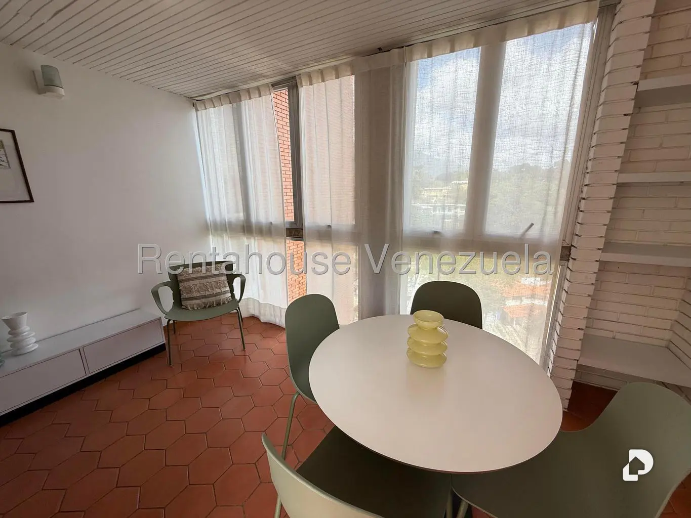 Apartamento en Santa Marta, Caracas – 11