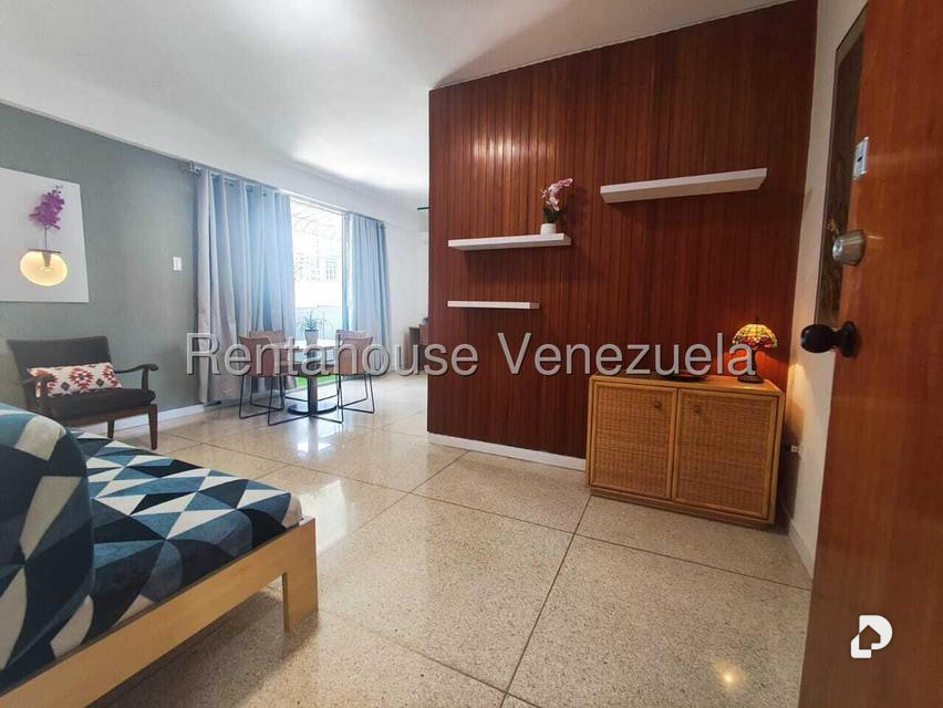 Apartamento en Los Palos Grandes, Caracas – 9