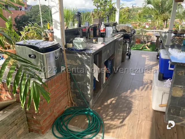 Apartamento en Lomas de La Lagunita, Caracas – 26