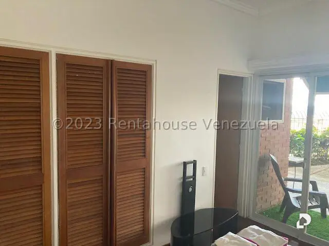 Apartamento en Lomas de La Lagunita, Caracas – 14