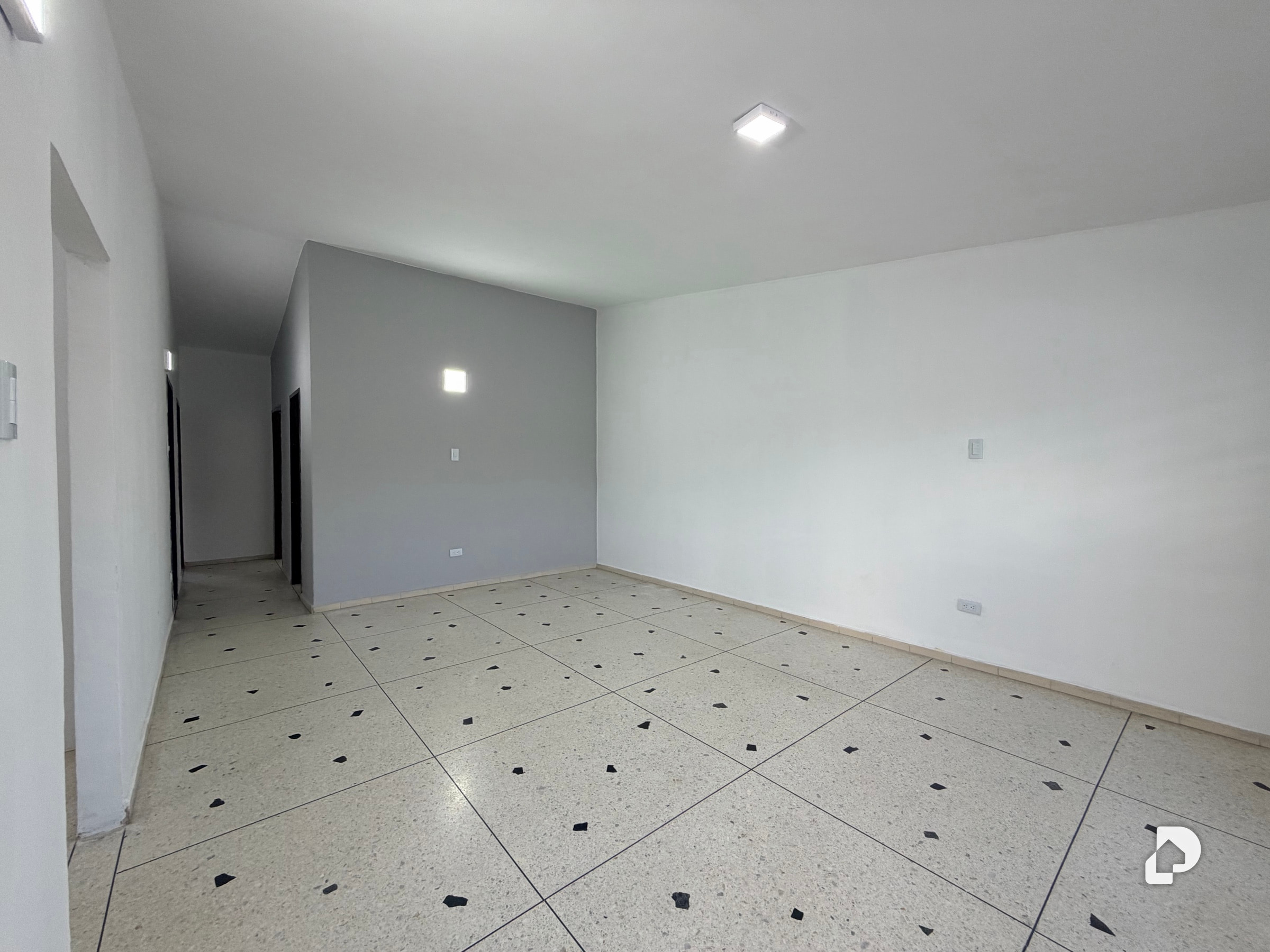 Casa en Urbanización "Las Mercedes", Cabudare – 2