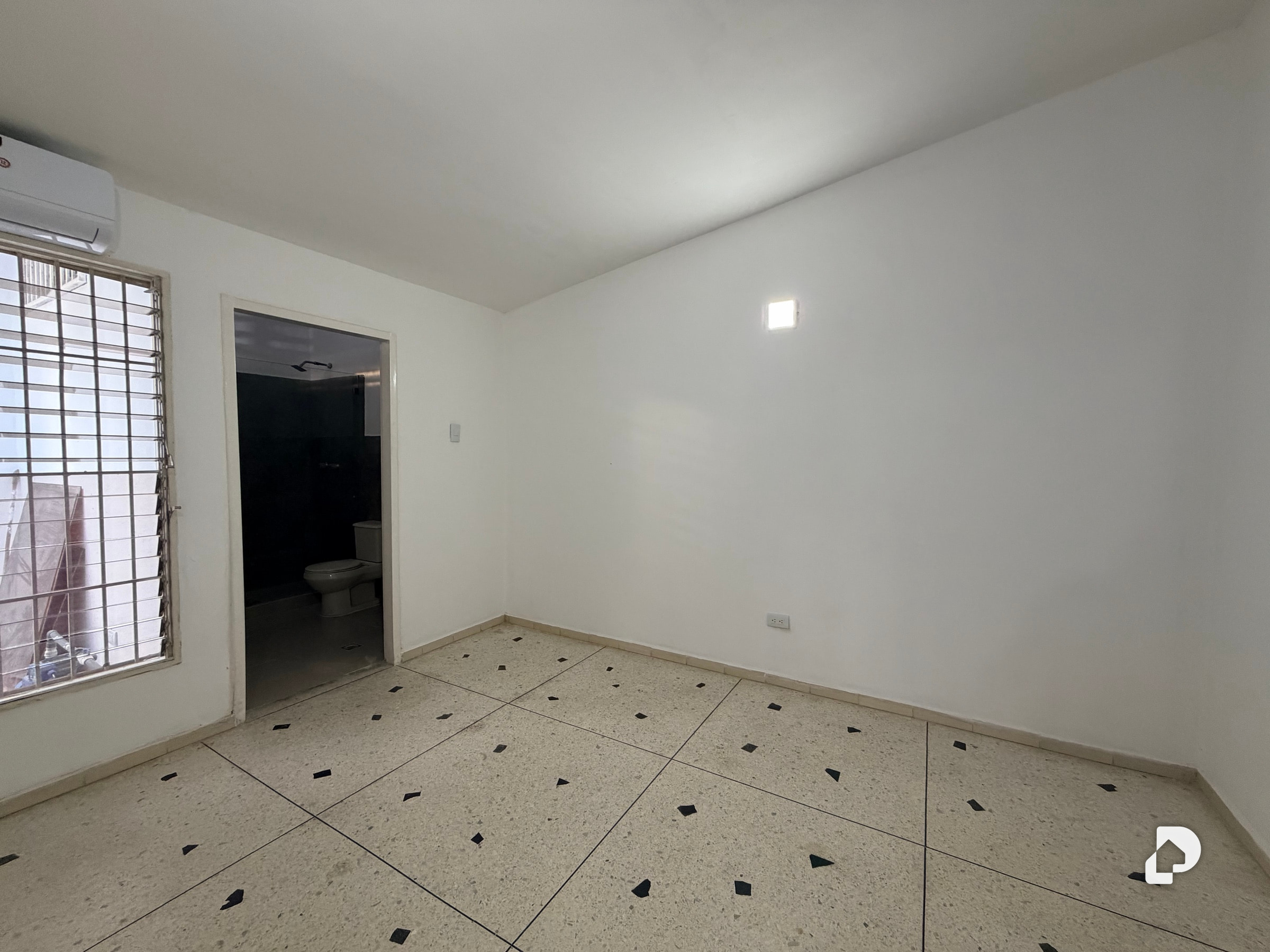 Casa en Urbanización "Las Mercedes", Cabudare – 16