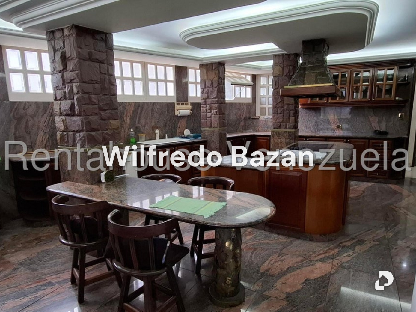 Casa en Macaracuay, Caracas – 13