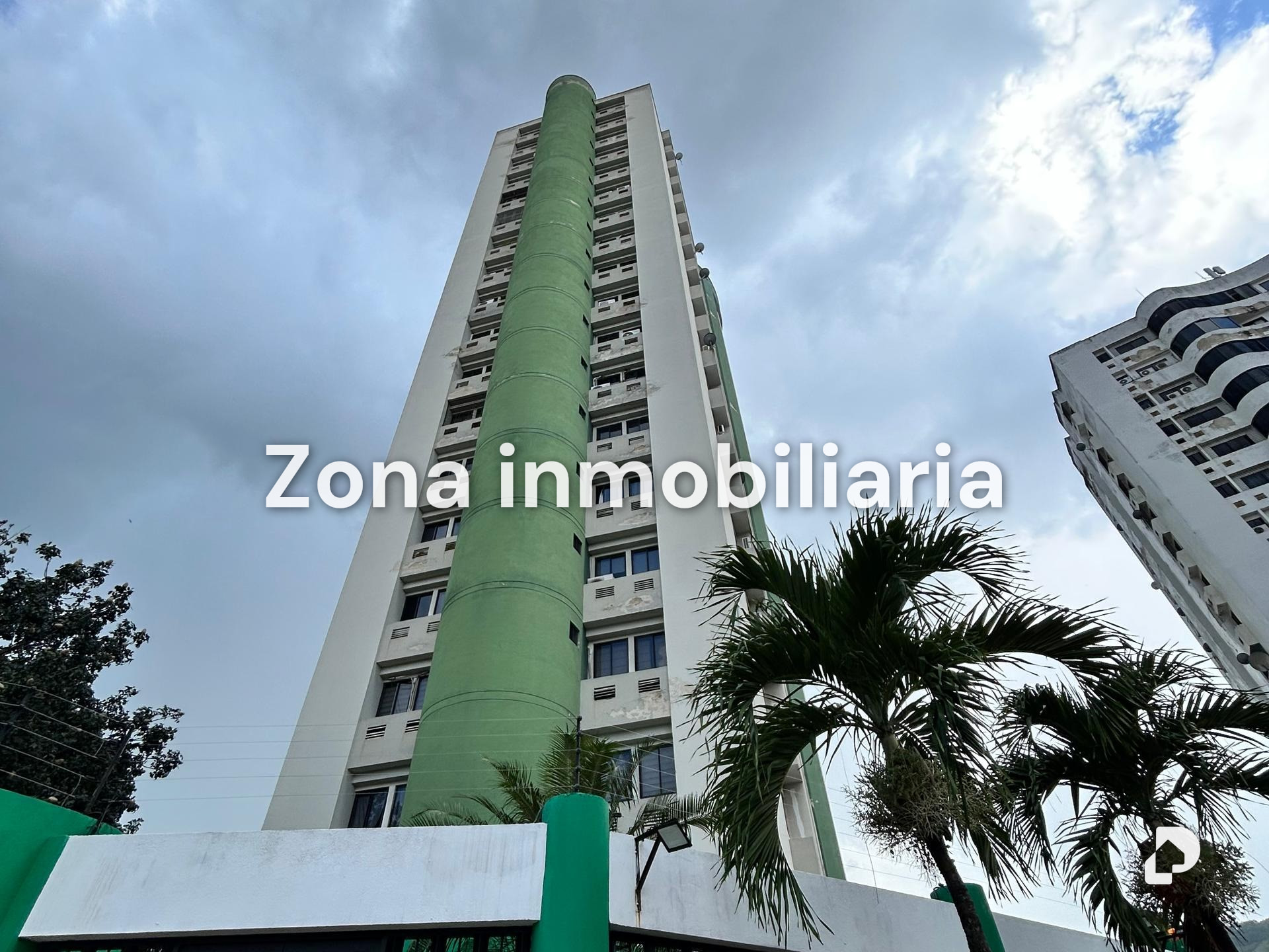 Apartamento en Los Mangos, Valencia – 1