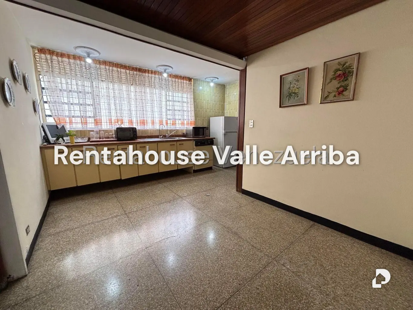 Casa en Loira, Caracas – 13