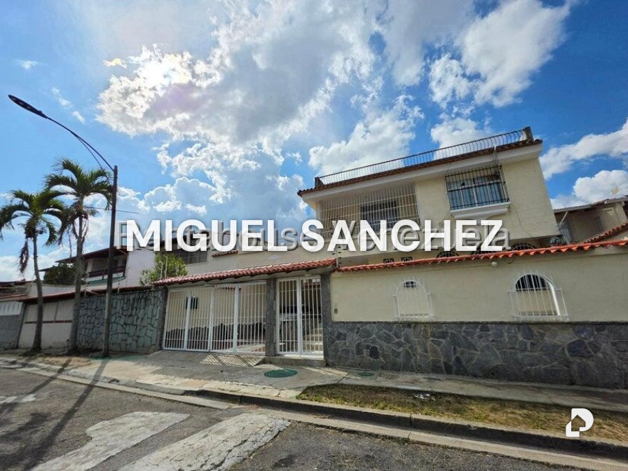 Casa en Macaracuay, Caracas – 2