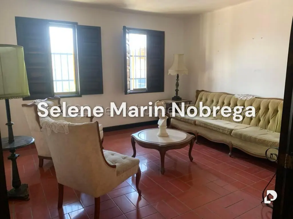 Casa en Cumbres de Curumo, Caracas – 29
