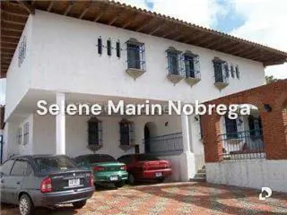 Casa en Cumbres de Curumo, Caracas – 1