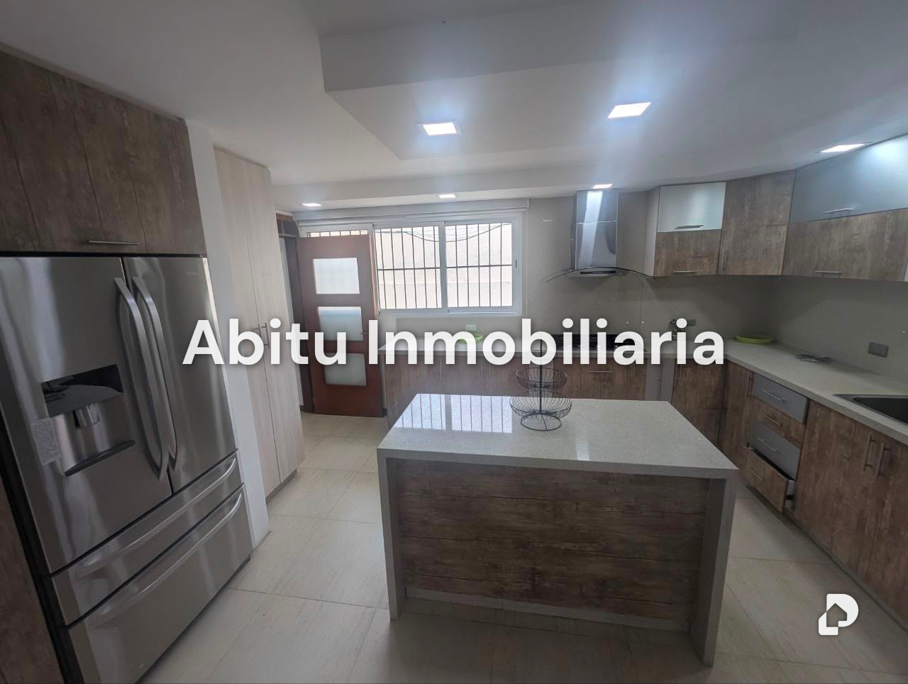 Penthouse en Cumbres de Curumo, Caracas – 12