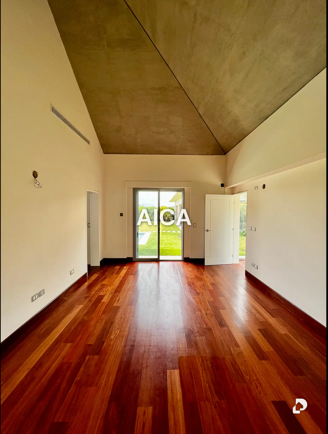Casa en La Lagunita, Caracas – 15
