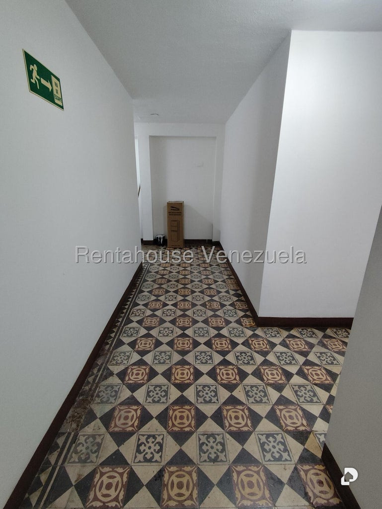 Local comercial en Parroquia Catedral, Caracas – 22