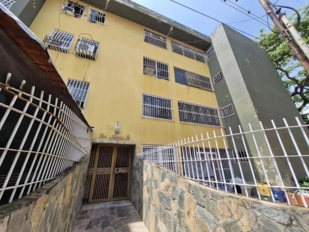 Apartamento en Clnas. de Guataparo, Valencia - 1