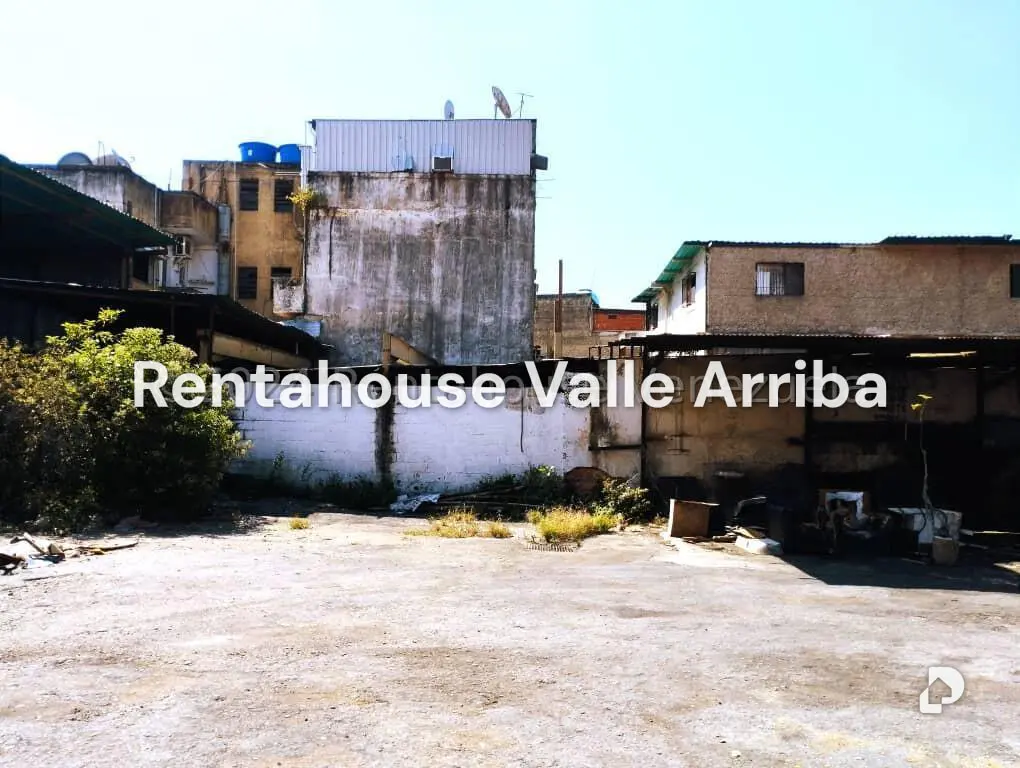 Local comercial en Catia, Caracas – 30