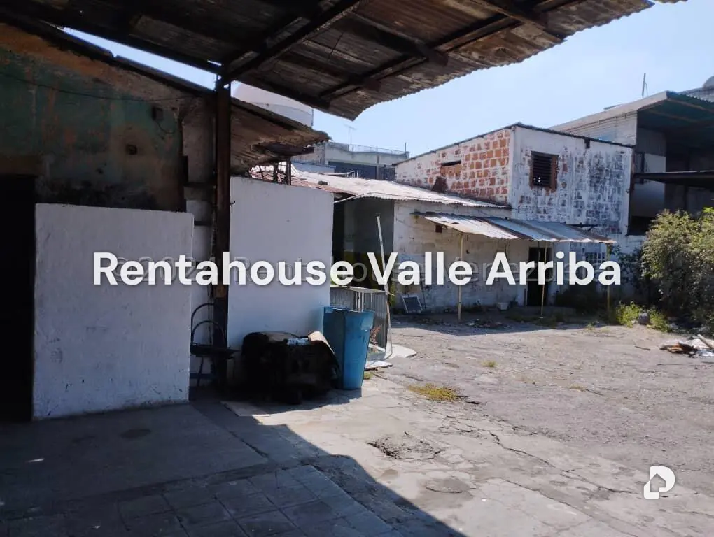 Local comercial en Catia, Caracas – 29