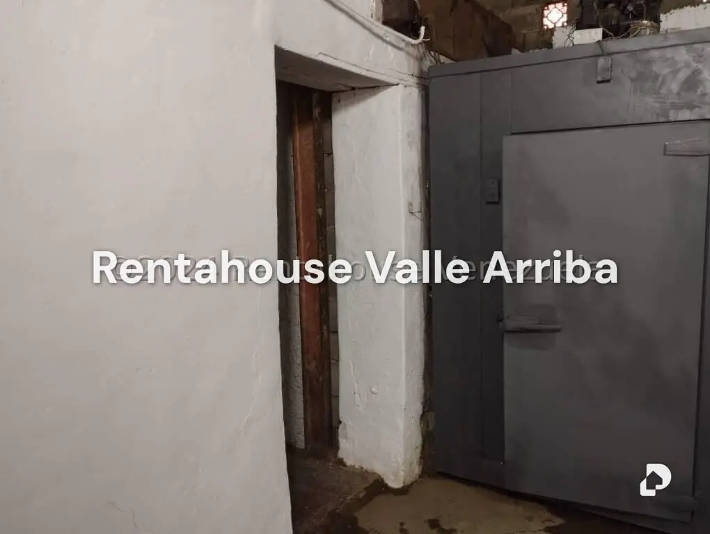Local comercial en Catia, Caracas – 12