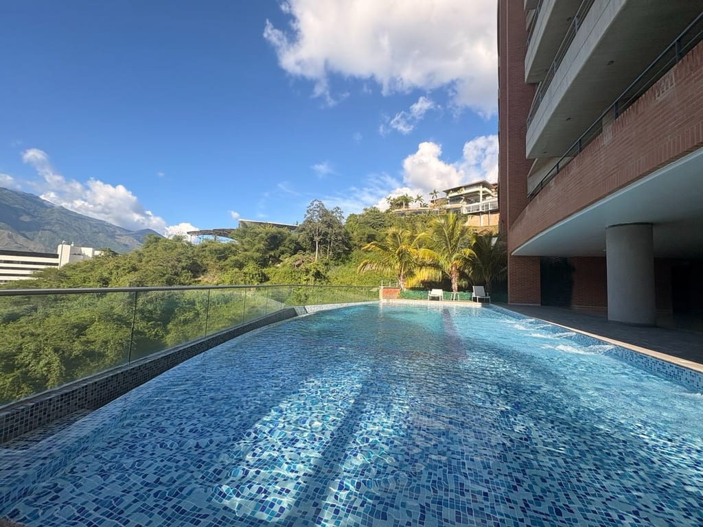 Apartamento en Las Mercedes, Caracas - 1