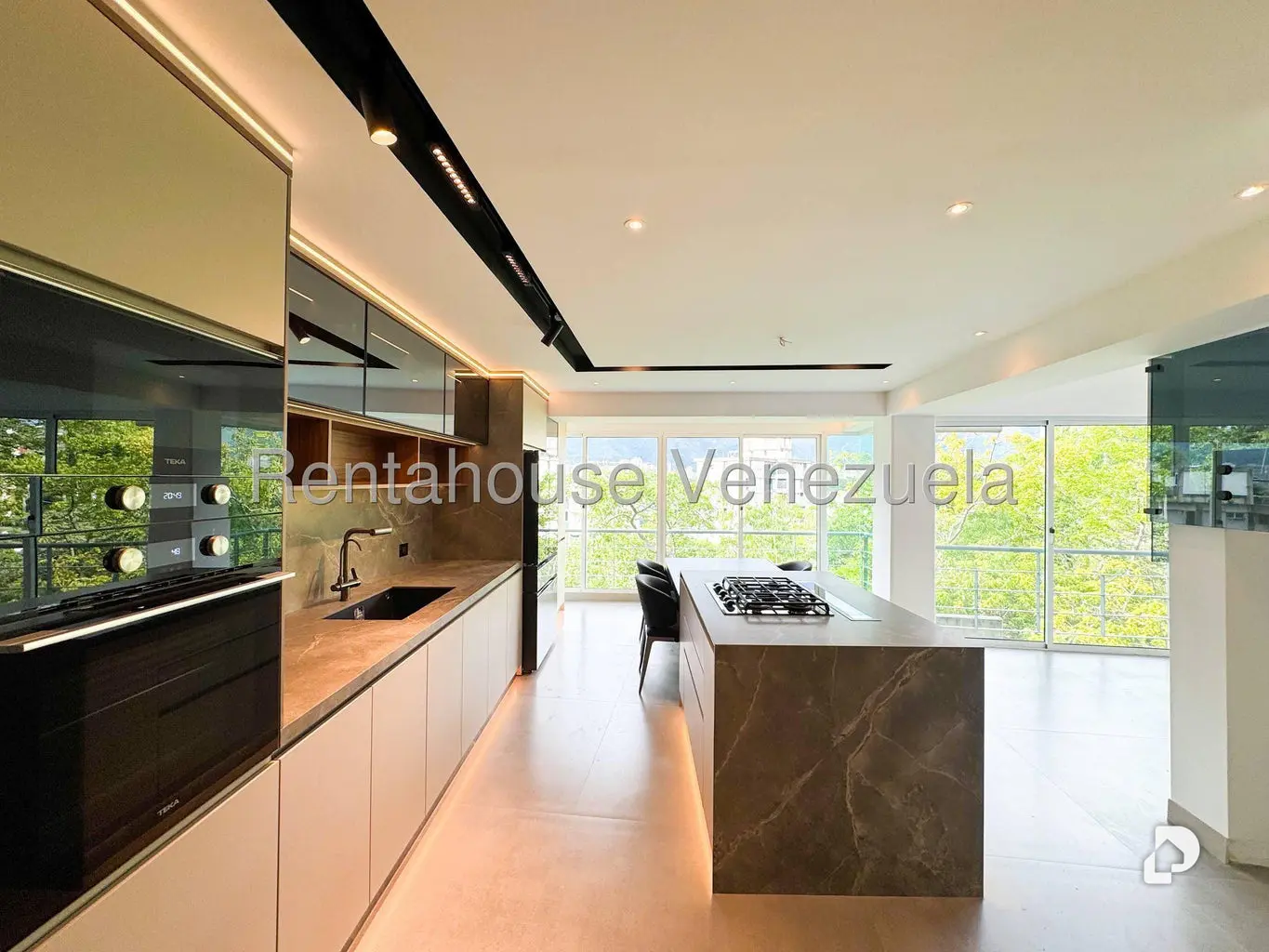 Apartamento en Lomas de Chuao, Caracas – 17
