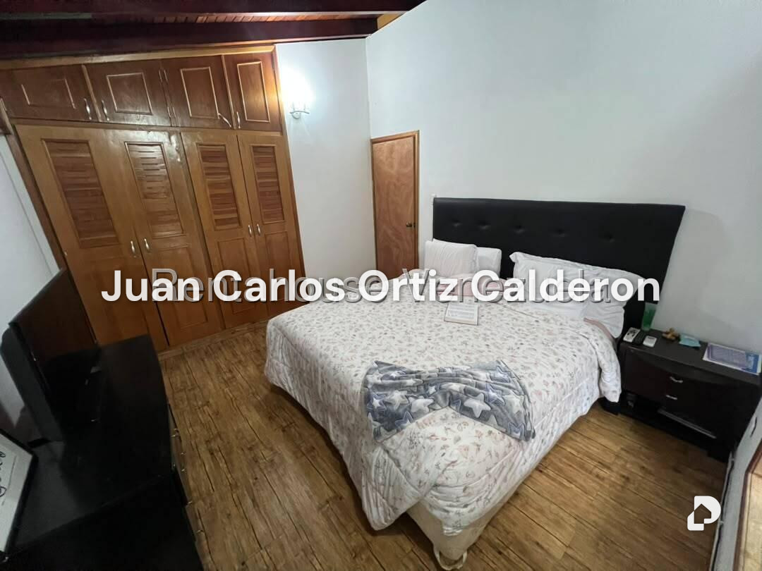 Casa en Cumbres de Curumo, Caracas – 22