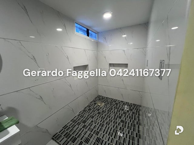 Casa en Las Acacias, Caracas – 14