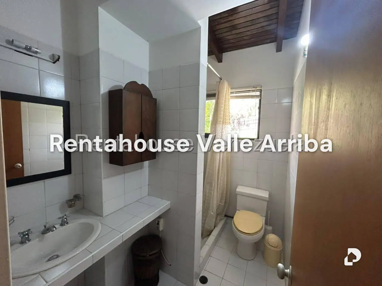 Apartamento en El Hatillo, Caracas – 10