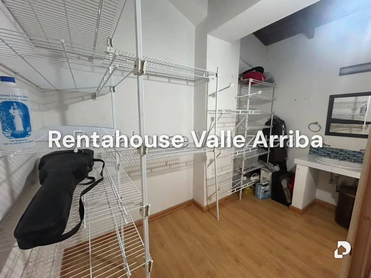 Apartamento en El Hatillo, Caracas – 15
