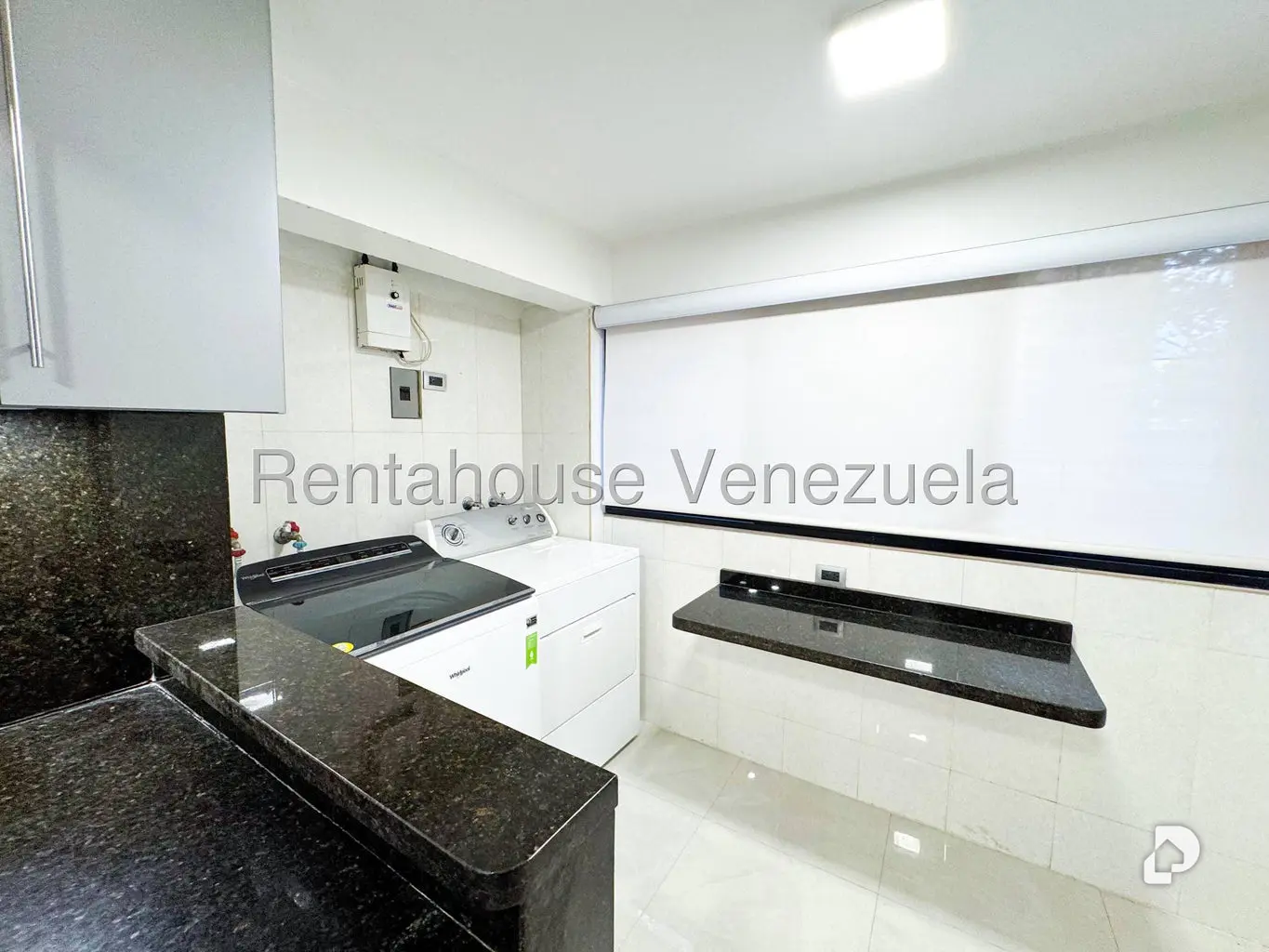 Apartamento en El Rosal, Caracas – 25